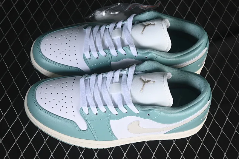All categories Air Jordan Jordan series basketball shoes Air Jordan 1 Low Air Jordan 1 Low AJ1 Joe 1 fresh mint green low-top cultural casual sneakers DC0774-138